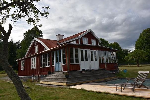 Villa nära Arlanda och naturen - Foto 1