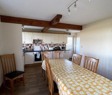 4 bedroom detached house to rent - Photo 3