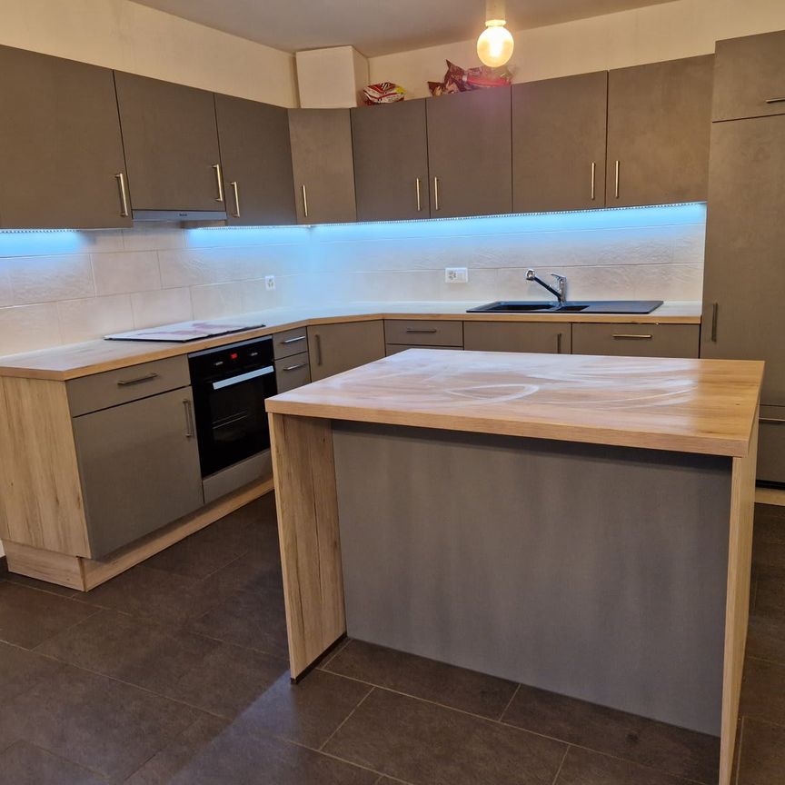 5 Zimmer, 1. Stock - Foto 1