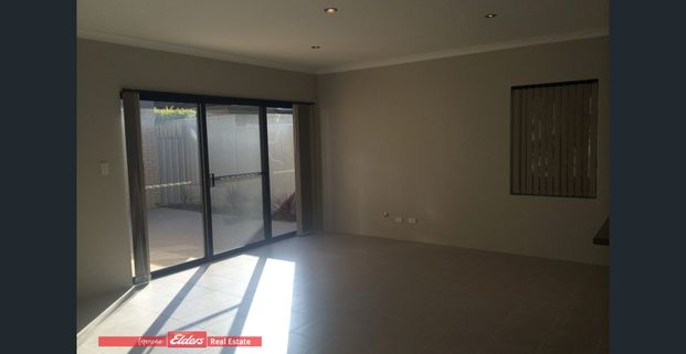 PERFECT LOCK UP & LEAVE - Photo 1