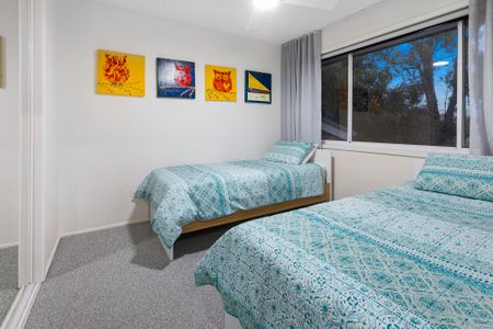 Luxury Family Living - Photo 2