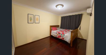 EXCELLENT CODITION 2 BEDDER TOWNHOUSE - Photo 3