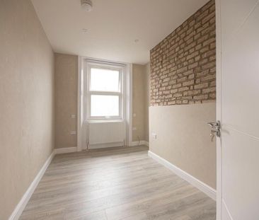 House share to rent - Photo 3