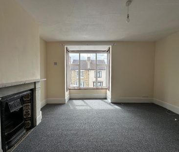 3 bedroom property to rent - Photo 2