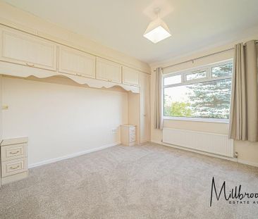 2 bedroom semi-detached bungalow to rent - Photo 2