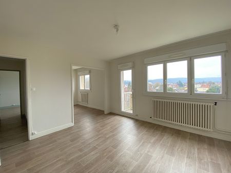 Location - Appartement T4 - 79 m² - Valentigney - Photo 2