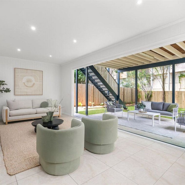 21 Harrogate Street, Woolloongabba - Photo 1