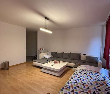 KREFELD-CITY - SCHÖNE 2-ZIMMERWOHNUNG MIT BALKON & AUFZUG - Photo 2