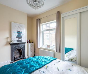 2 bedroom terraced house to rent - Photo 3