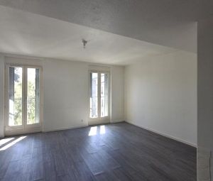 Location Appartement à FONTAINE - Photo 3
