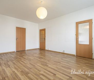 Pronájem bytu 3+1 72 m2 - Photo 1