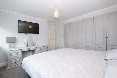 Three Bedroom Detached House To Let On Beacon Drive, Wideopen, Newcastle Upon Tyne, NE13 - Photo 3