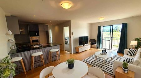 Prime New Lynn Location - Photo 2