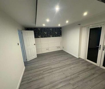 Fairlawn Way, Willenhall, WV12 - Photo 4