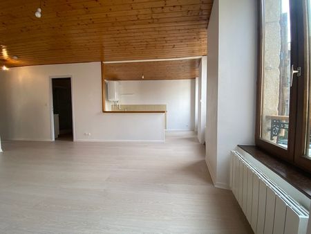 Location Appartement 3 pièces 52m² BRIOUDE 43100 - Photo 2