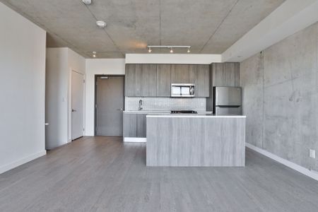 For Lease - 246 Logan Avenue Unit# PH 714, Toronto, Ontario - Photo 3