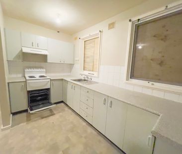 Good Sized Family Home - Photo 5