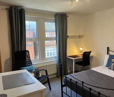 Springfield Road, Guildford, Surrey, GU1 - Photo 5