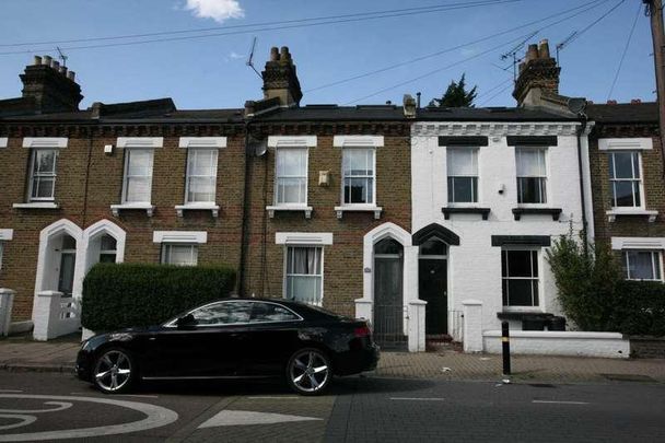 Harmsworth Street, London, SE17 - Photo 1