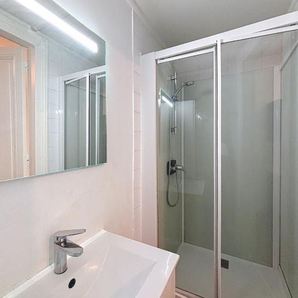 Location Appartement 2 pièces 53m² BORDEAUX 33000 - Photo 1