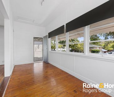 Neat & Comfortable Two Bedroom Home in the Toukley Avenues - Photo 4