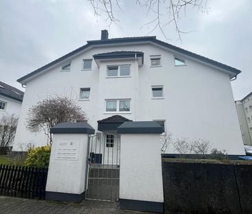 Gepflegte helle, möblierte 2-DG mit Balkon, Einbauküche - Foto 1