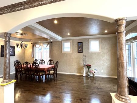 For Lease - 49 Drawbridge Drive, Markham, Ontario - Photo 2