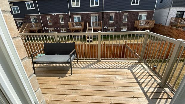 For Lease - 16 Wagon Lane, Barrie, Ontario - Photo 1