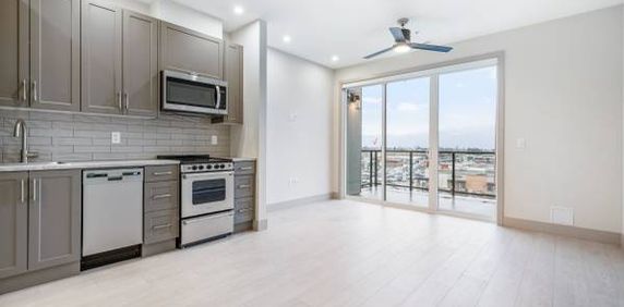 Vantage Studios! BRAND NEW BUILDING 1st floor - Photo 2