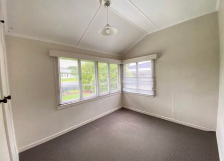 Central & Cosy - Photo 2