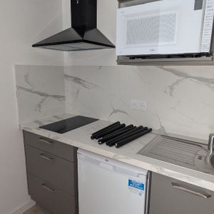 APPARTEMENT MEUBLE STUDIO 24.10M² - LA CHAPELLE HEULIN - Photo 2