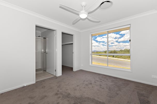 2/20 Becher Street, Farley NSW 2320 - House For Rent | Domain - Photo 1