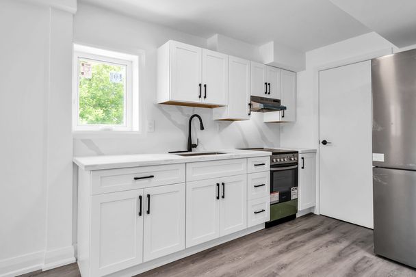 For Lease - 537 Luple Avenue Unit# Basement, Oshawa, Ontario - Photo 1