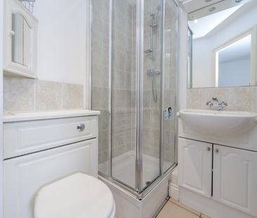 £726.92 per week (£3,150.00 per month) - Photo 2
