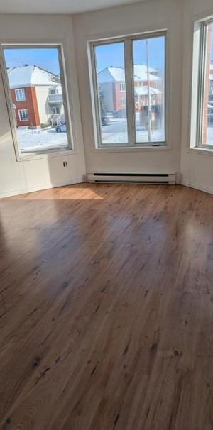 5 1/2 - Lévis - 1 135 $/mois - Photo 1