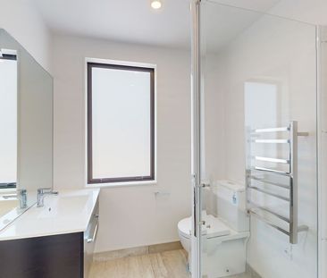 9/166 Queens Drive, Lyall Bay - Photo 6