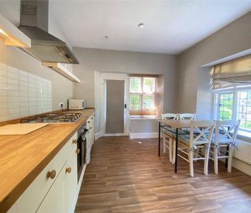 3 bedroom detached house to rent - Photo 2