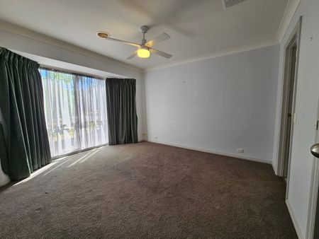 5 Phefley Court, Wodonga VIC 3690 - House For Rent | Domain - Photo 4
