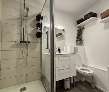 Location Appartement 1 pièce 34m² LA CIOTAT 13600 - Photo 6