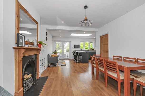 4 bedroom semi-detached house to rent - Photo 1