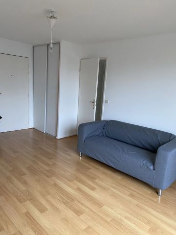 T2 – MEUBLÉ – VITRY-SUR-SEINE – 40,80 m² - PARKING - Photo 4