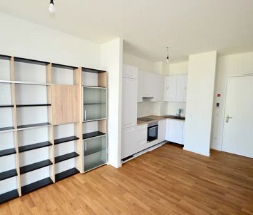 Klein aber fein! Top geschnittene 2 Zimmerwohnung mit Parkett und moderner EBK im Hotspot Europacity - Photo 4