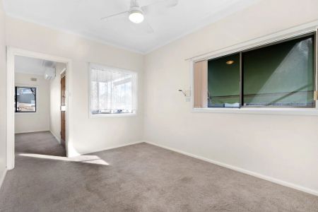 14 Emma Crescent, - Photo 2