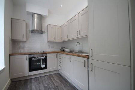 Flat Garland Place, Dundee - Photo 3