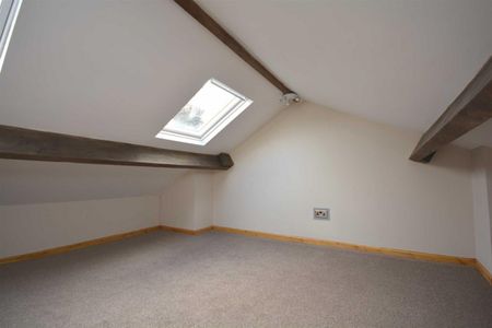 2 bed House - End Terrace for Rent - Photo 4