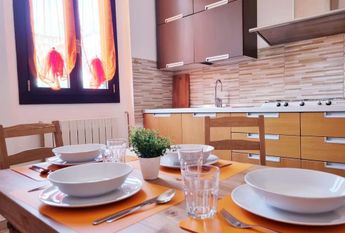 Via Bonaventura Zumbini, Milan, Lombardy 20143