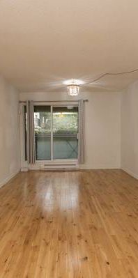 (ORCA-REF#217-140E)*1 BD, 1 BA Apartment in Prime Lower Lonsdale- Reno - Photo 1