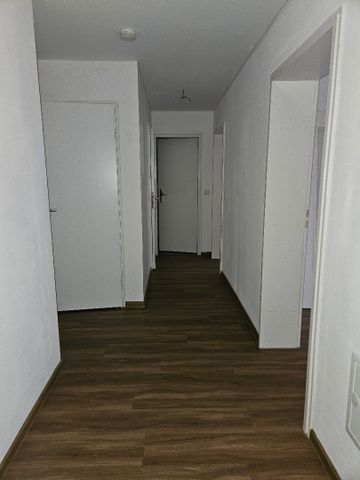 Schöne Wohnung mit Terrasse - Foto 2