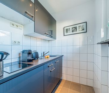 Miete inkl. Nebenkosten: 1.350 € pro Monat, plus Strom, inkl. Heizung - Photo 1