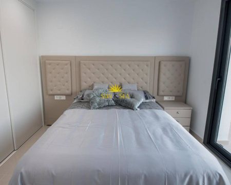 INDEPENDENT CHALET FOR RENT WITH PRIVATE POOL IN BENIJOFAR - ALICANTE PROVINCE - Photo 5